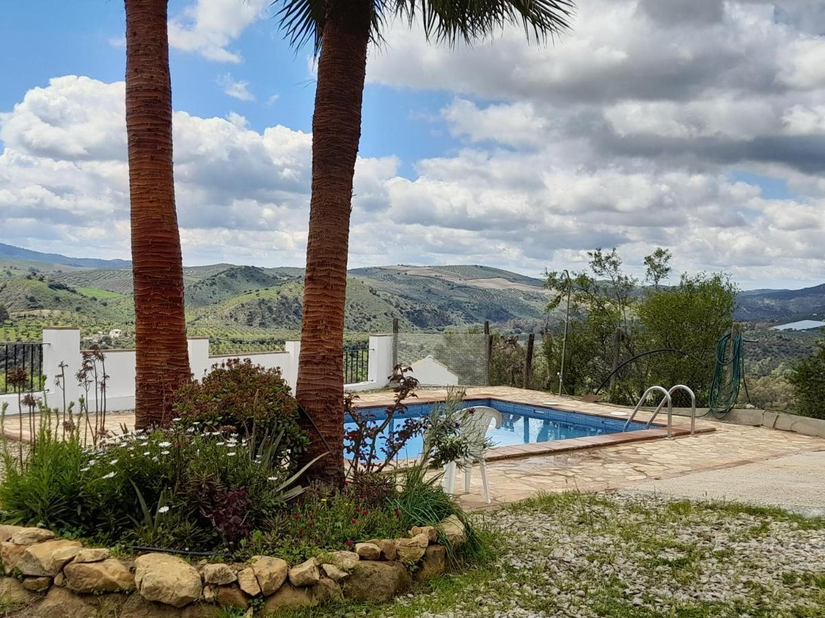 Las Palmeras - Ein Stueck Vom Paradies - Behagliches Haus Mit Pool Algodonales Exterior foto